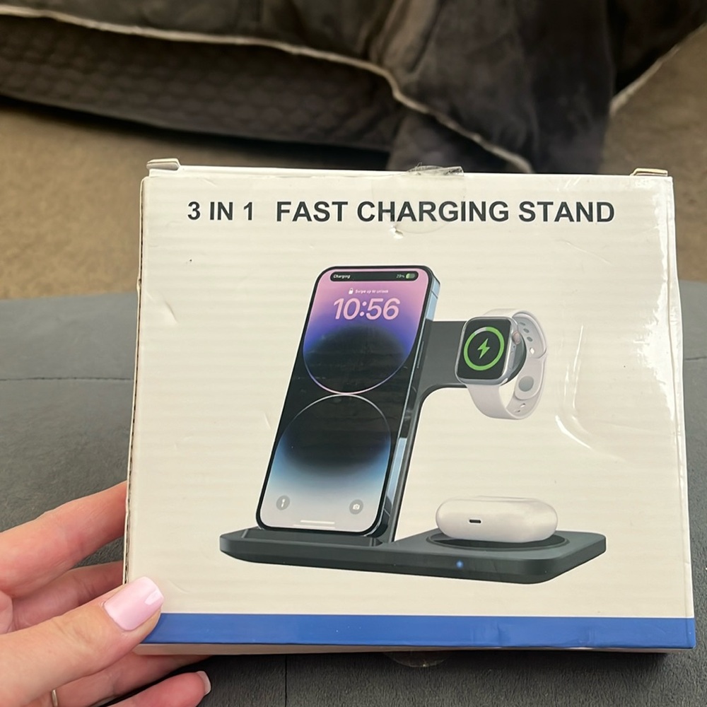 3 in 1 charging stand